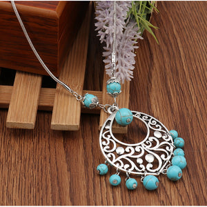 Ethnic alloy necklace