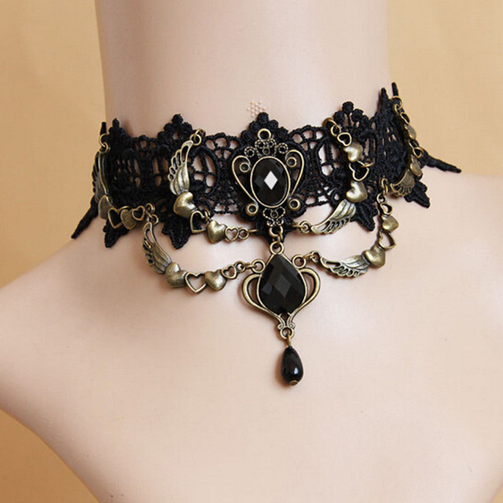 Vintage Bohemian Onyx Crystal Pendant Necklace