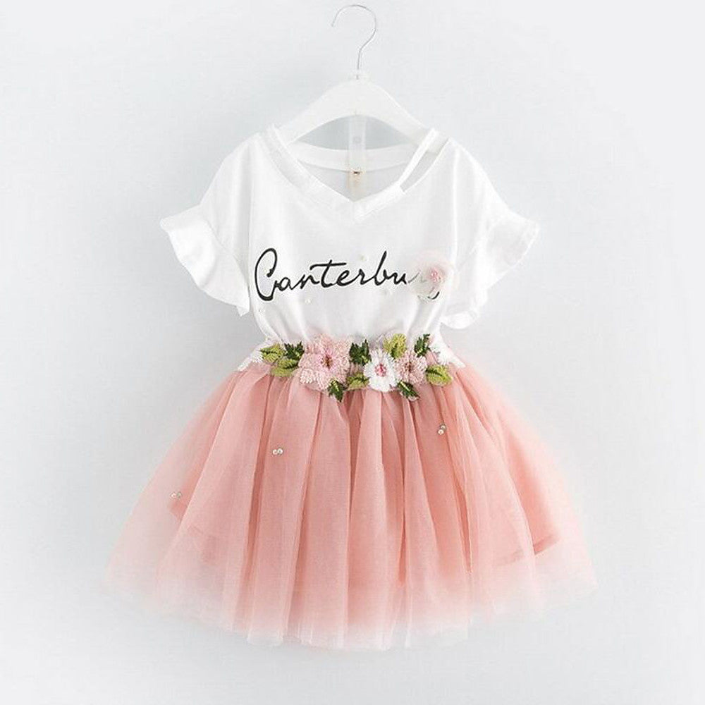 Floral Pleated Blushing Set