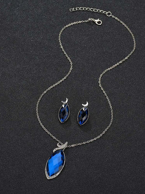 Briolette Pear Classic Vintage European Style Necklace Earrings Set