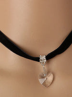 Vintage Fashion Onyx Crystal Lace Necklace